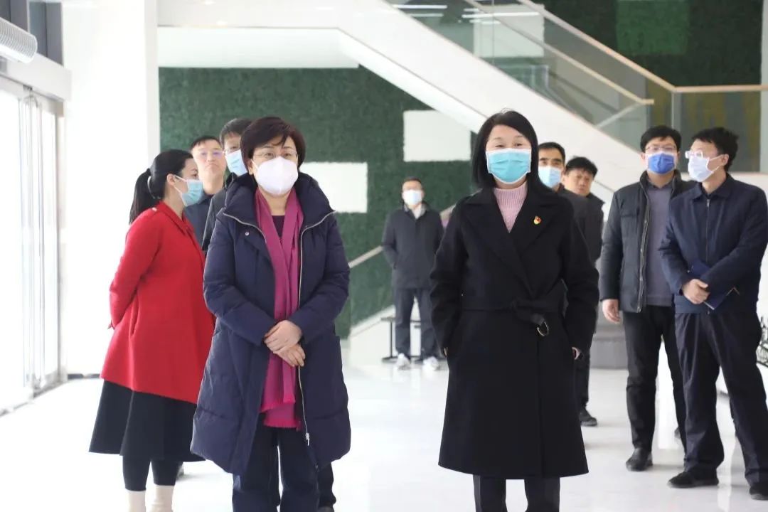 河南省科技廳黨組書(shū)記、廳長(cháng)陳向平銀金達調研